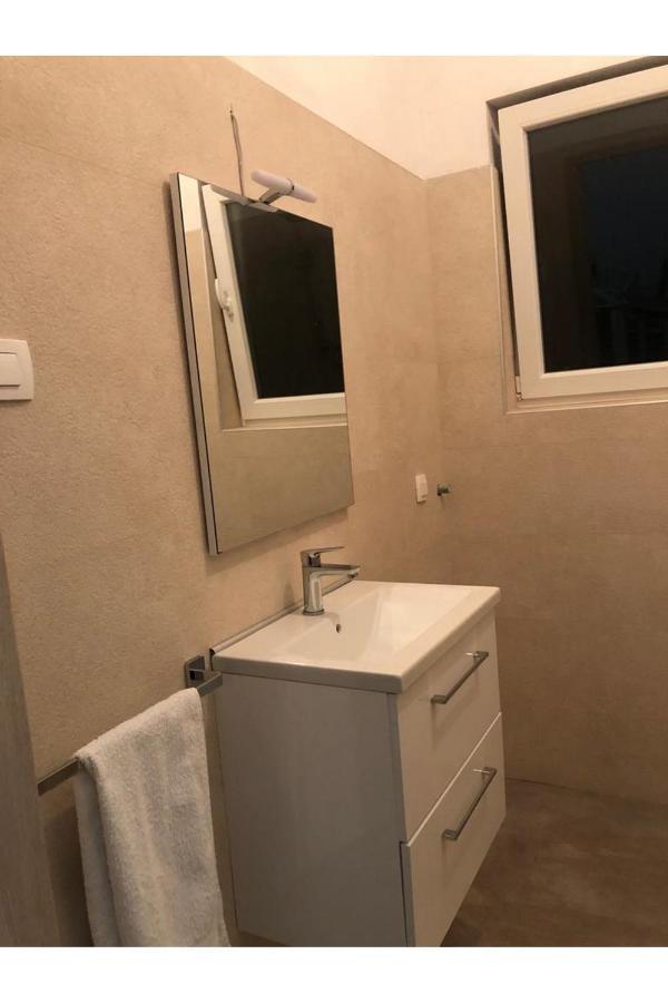 Beach Front Paradise Apartment Sukošan 외부 사진
